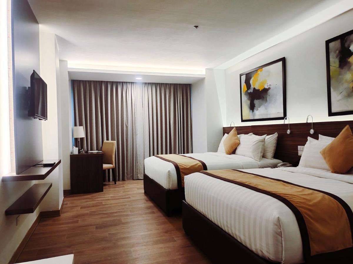 Hotel Marciano Calamba  Exterior foto